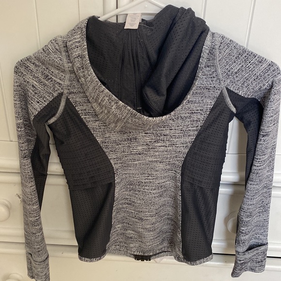 Ivivva Jacket - Picture 3 of 6